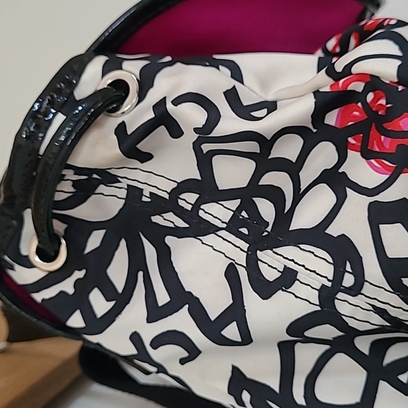 Coach "Daisy" White/Black/Red Floral-Logo Print Fabric Backpack - Picture 14 of 15